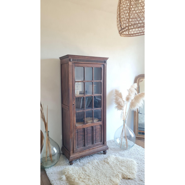 Armoire parisienne vitrée
