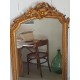 Miroir ancien doré avec fronton style Napoléon III