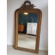 Miroir doré ancien de style Louis Philippe avec fronton