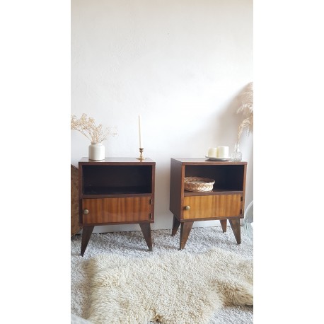 Paire de tables de chevet pieds compascirca 1960