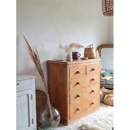 Commode ancienne de style anglais