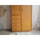 Petite armoire parisienne  en rotin vintage