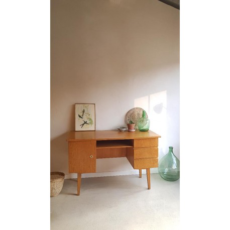 Bureau scandinave années 60